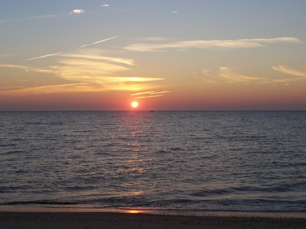 Sunset Beach Resort Cape Charles Extérieur photo